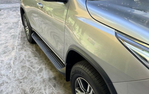 Silver Toyota Fortuner 2016 for sale in Pasig-8