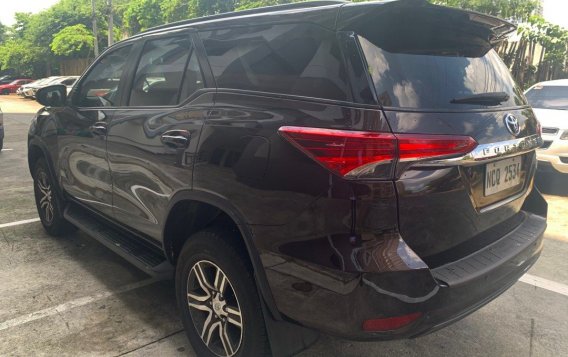 White Toyota Fortuner 2018 for sale in Quezon City-3