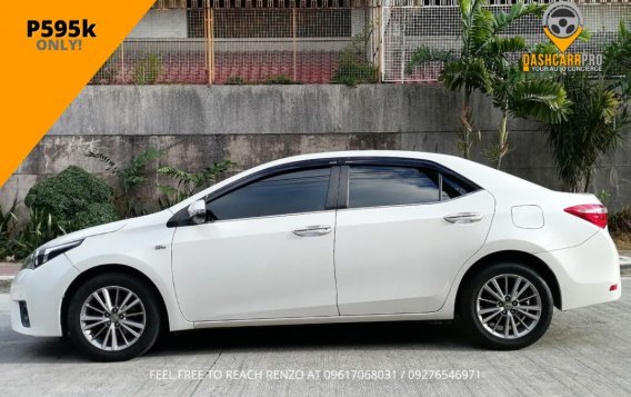 Selling Pearl White Toyota Corolla altis 2017 in Manila-9