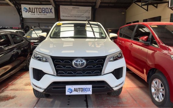 Selling White Toyota Fortuner 2023 in Quezon City