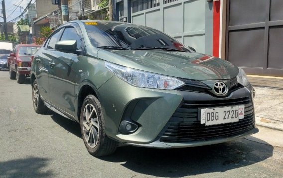 White Toyota Vios 2023 for sale in Automatic-2