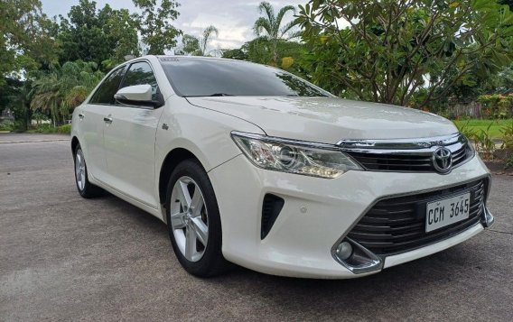 Sell White 1988 Toyota Camry in Manila-2