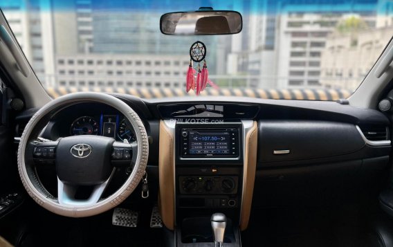 2017 Toyota Fortuner  2.4 G Diesel 4x2 AT in Makati, Metro Manila-8