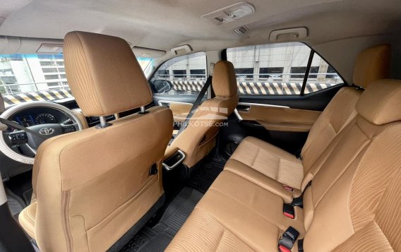 2017 Toyota Fortuner  2.4 G Diesel 4x2 AT in Makati, Metro Manila-16