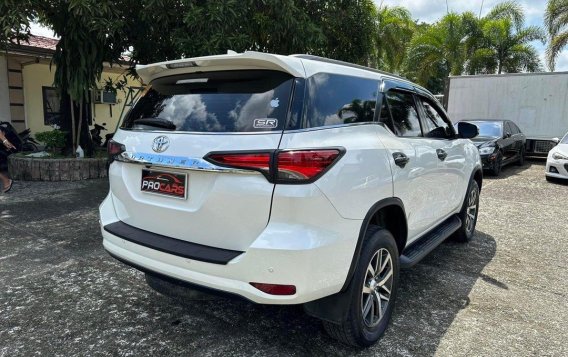 Pearl White Toyota Fortuner 2019 for sale in Automatic-4