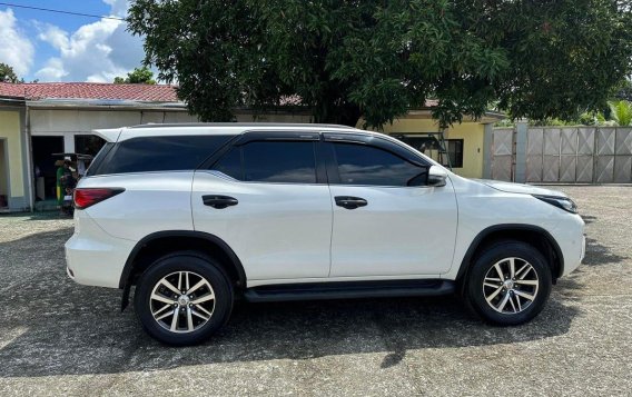 Pearl White Toyota Fortuner 2019 for sale in Automatic-2