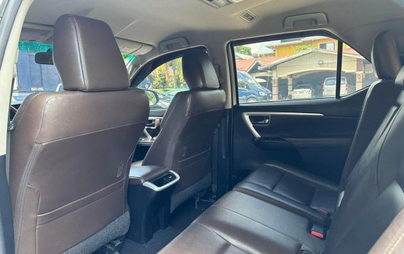 Pearl White Toyota Fortuner 2019 for sale in Automatic-7