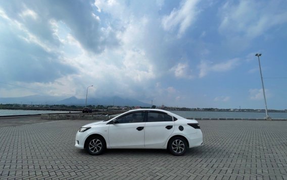 White Toyota Vios 2015 for sale in Dasmariñas-5