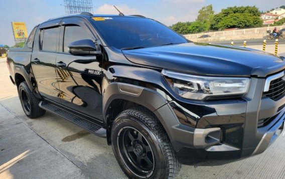Sell White 2021 Toyota Hilux in Muntinlupa-1