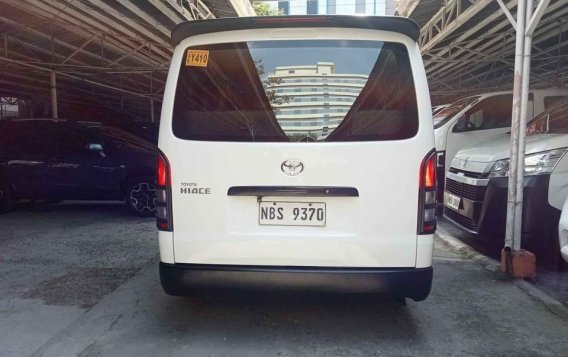 Selling White Toyota Hiace 2019 in Pasay-2
