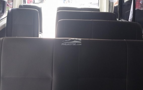 2019 Toyota Hiace  Commuter 3.0 M/T in Pasay, Metro Manila-14