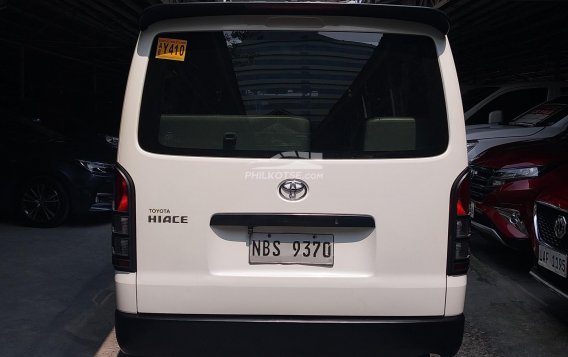 2019 Toyota Hiace  Commuter 3.0 M/T in Pasay, Metro Manila-5