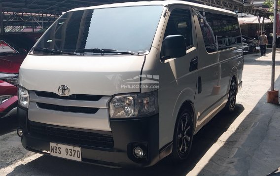 2019 Toyota Hiace  Commuter 3.0 M/T in Pasay, Metro Manila-1