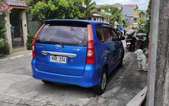 White Toyota Avanza 2023 for sale in Automatic-4