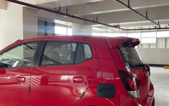 Sell White 2017 Toyota Wigo in Makati-5
