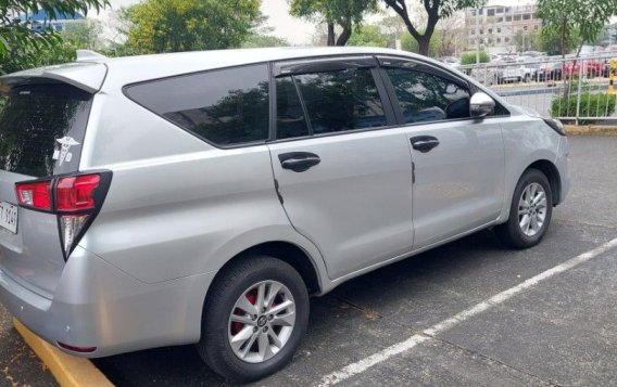 Sell White 2019 Toyota Innova in Quezon City-4