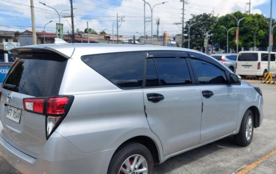 Sell White 2019 Toyota Innova in Quezon City-6