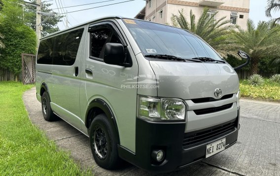 2019 Toyota Hiace  Commuter 3.0 M/T in Las Piñas, Metro Manila-7