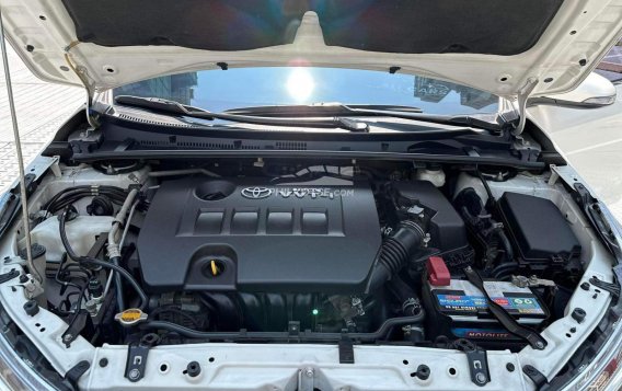 2018 Toyota Corolla Altis  1.6 V CVT in Makati, Metro Manila-4