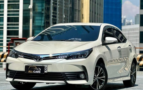 2018 Toyota Corolla Altis  1.6 V CVT in Makati, Metro Manila-4