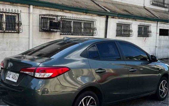 Sell White 2022 Toyota Vios in Quezon City-2