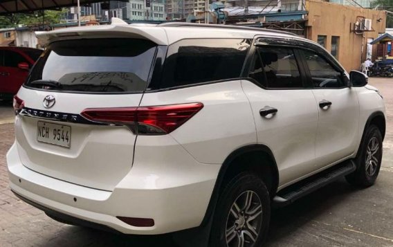 Sell White 2017 Toyota Fortuner in Quezon City-4