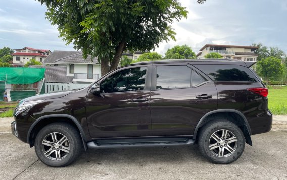 White Toyota Fortuner 2018 for sale in Quezon City-7