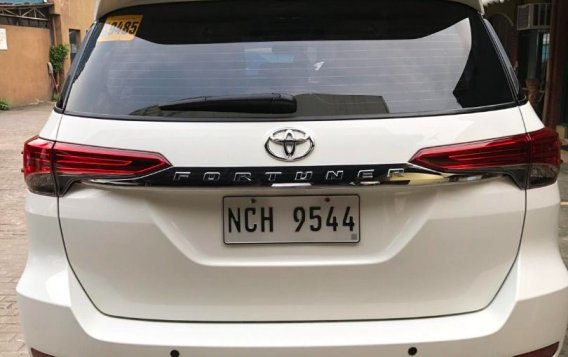 Sell White 2017 Toyota Fortuner in Quezon City-9