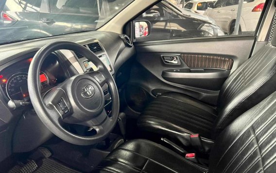 Silver Toyota Wigo 2020 for sale in Automatic-3