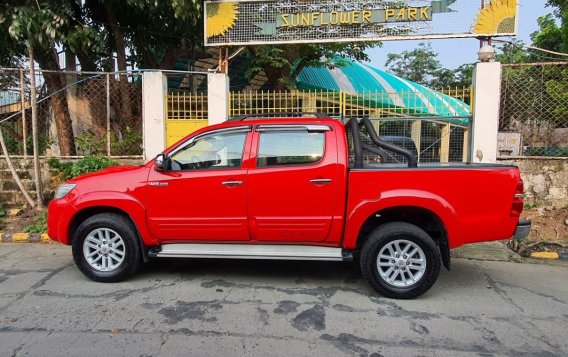 White Toyota Hilux 2014 for sale in Muntinlupa-3
