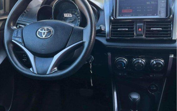 Selling White Toyota Vios 2017 in Manila-8