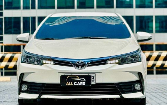 Sell White 2018 Toyota Corolla altis in Makati