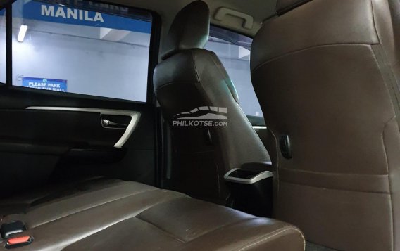 2018 Toyota Fortuner  2.4 V Diesel 4x2 AT in Quezon City, Metro Manila-15