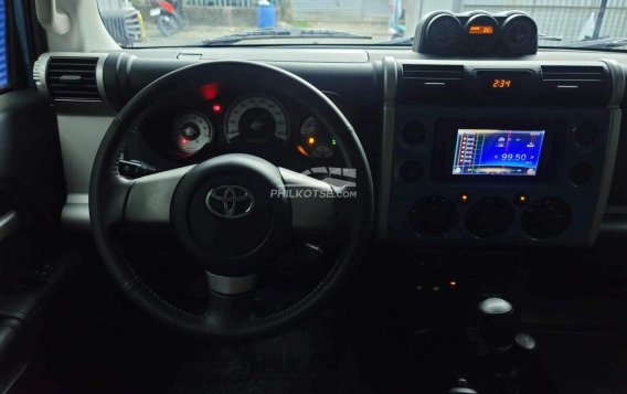 2016 Toyota FJ Cruiser  4.0L V6 in Manila, Metro Manila-6
