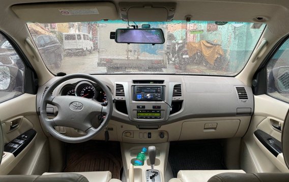 Sell White 2007 Toyota Fortuner in Quezon City-5