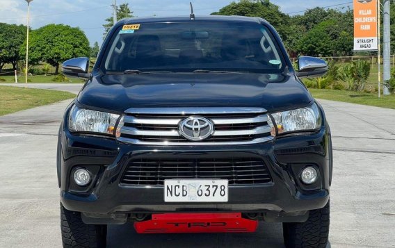 White Toyota Hilux 2018 for sale in Parañaque