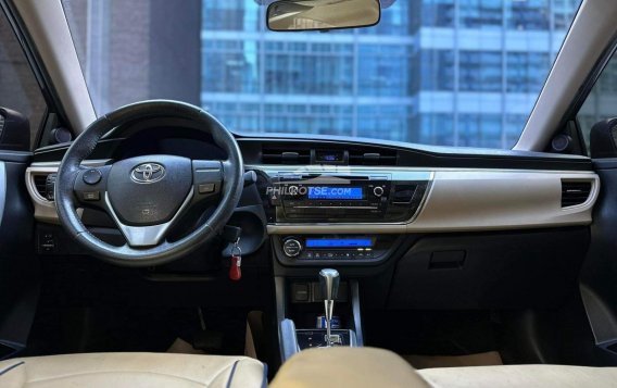 2016 Toyota Corolla Altis  1.6 G CVT in Makati, Metro Manila-7