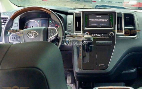 2021 Toyota Hiace Super Grandia Elite 2.8 AT in Pasig, Metro Manila-4
