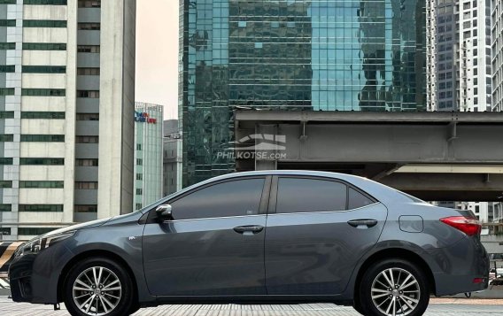 2016 Toyota Corolla Altis in Makati, Metro Manila-5