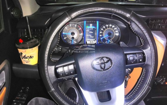 2016 Toyota Fortuner  2.4 G Diesel 4x2 AT in Valenzuela, Metro Manila-5
