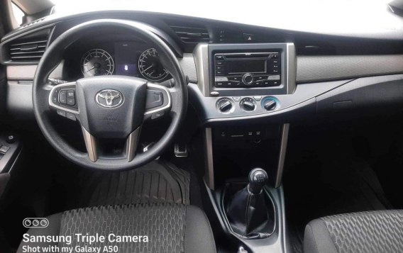 White Toyota Innova 2017 for sale in Quezon City-5