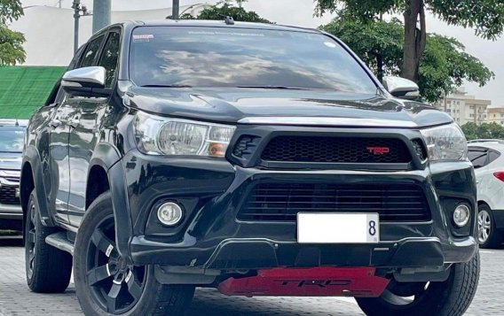 Sell White 2017 Toyota Hilux in Makati