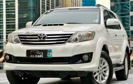 Sell White 2014 Toyota Fortuner in Makati-2
