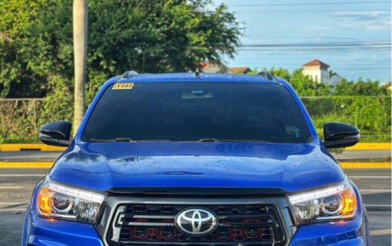 Selling White Toyota Hilux 2020 in Manila