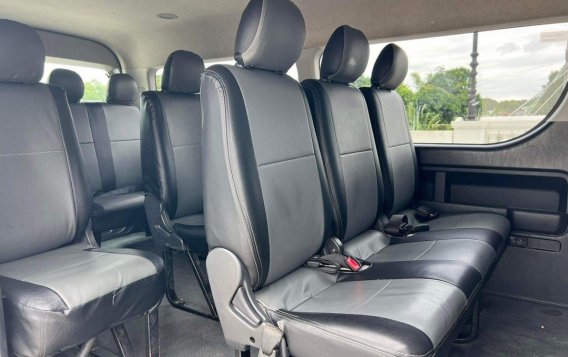 White Toyota Hiace 2016 for sale in Parañaque-9