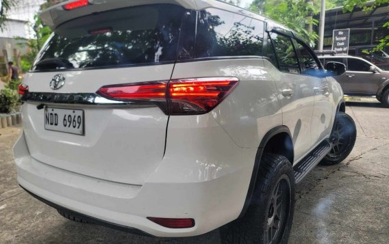 White Toyota Fortuner 2016 for sale in Automatic-2