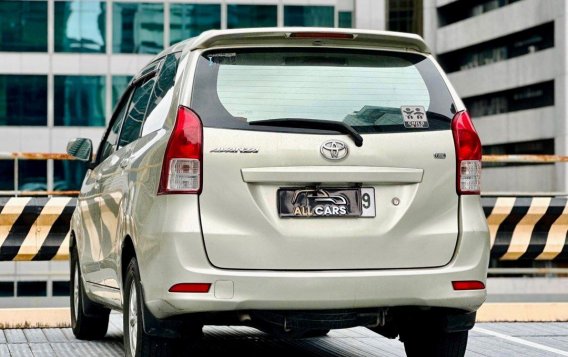 Sell White 2014 Toyota Avanza in Makati-6