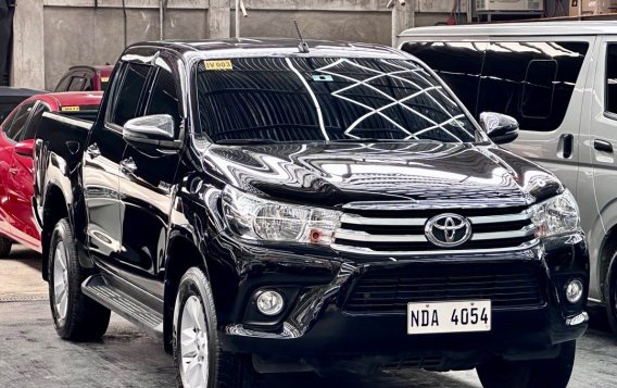 Sell White 2019 Toyota Hilux in Parañaque