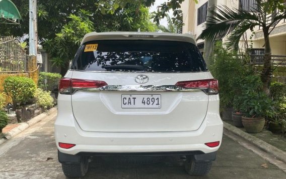 Sell Pearl White 2020 Toyota Fortuner in Malolos-8