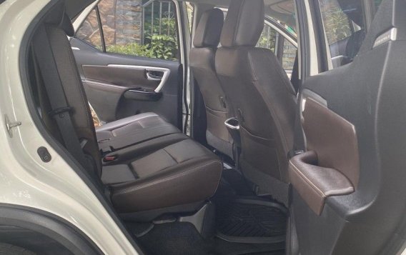 Sell Pearl White 2020 Toyota Fortuner in Malolos-6